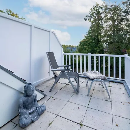 Muschelbank Apartament Scharbeutz